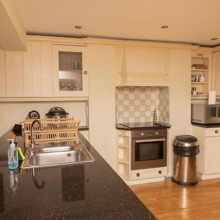 The Angel Place Hideaway - Fair 4Bdr House With Terrace London Exterior foto