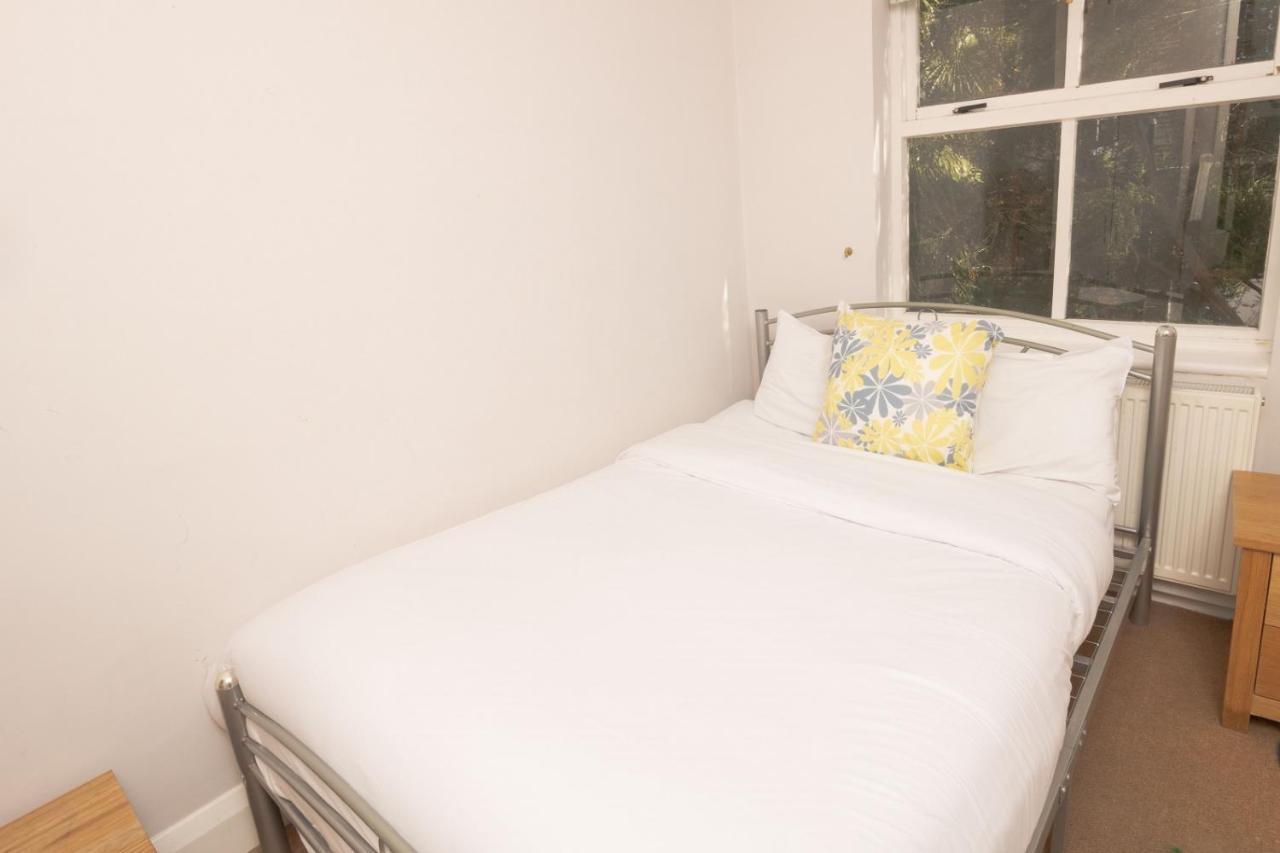 The Angel Place Hideaway - Fair 4Bdr House With Terrace London Exterior foto